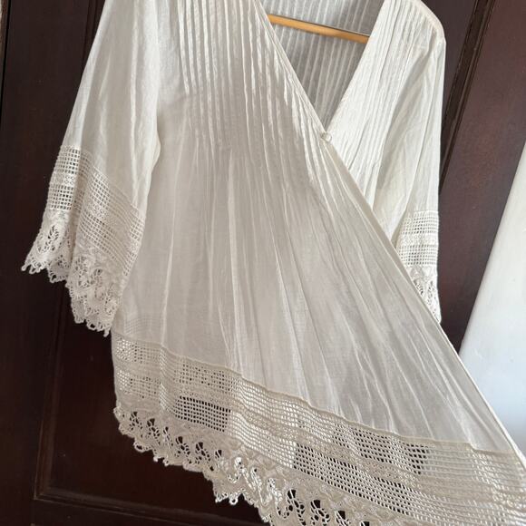 Boho White Cotton Pintuck Lace Trim Flyaway Wide Sleeve Blouse | Extra Large - Picture 4 of 5